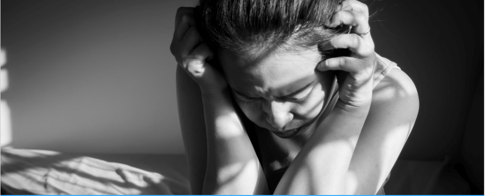 Vì sao phụ nữ hay bị chứng đau nửa đầu? - Ảnh 1. Vì sao phụ nữ hay bị chứng đau nửa đầu? - Ảnh 1.