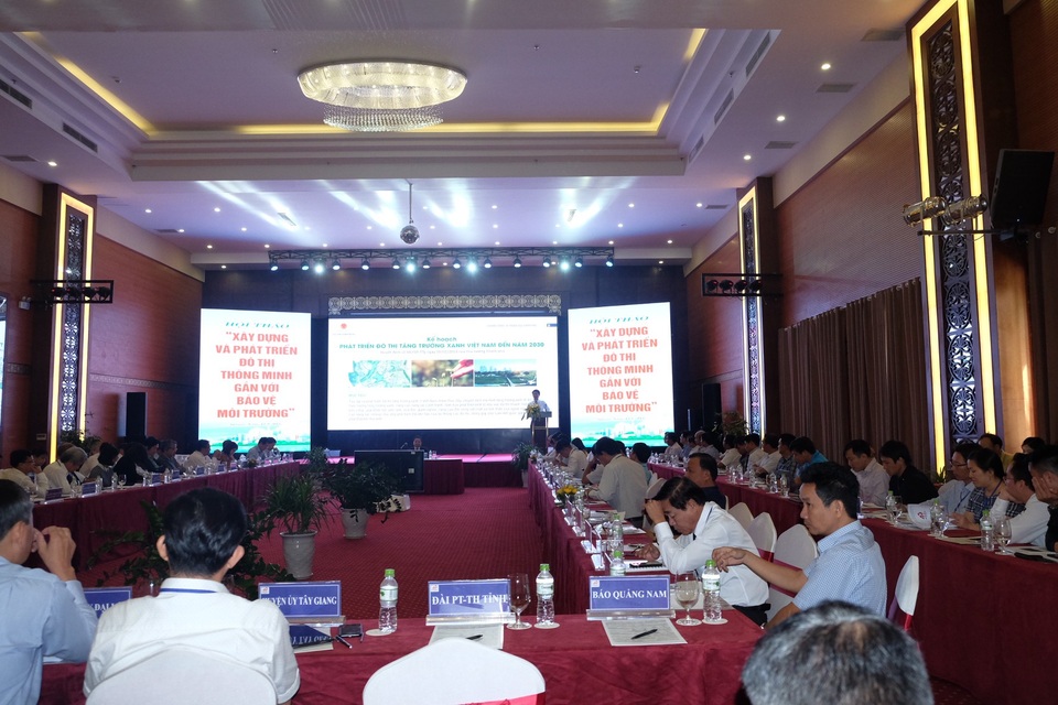 Quảng Nam xây dựng đô thị thông minh gắn với bảo vệ môi trường - 1 Hội thảo Xây dựng đô thị thông minh gắn với bảo vệ môi trường vừa diễn ra tại Hội An, Quảng Nam trong ngày 18/8