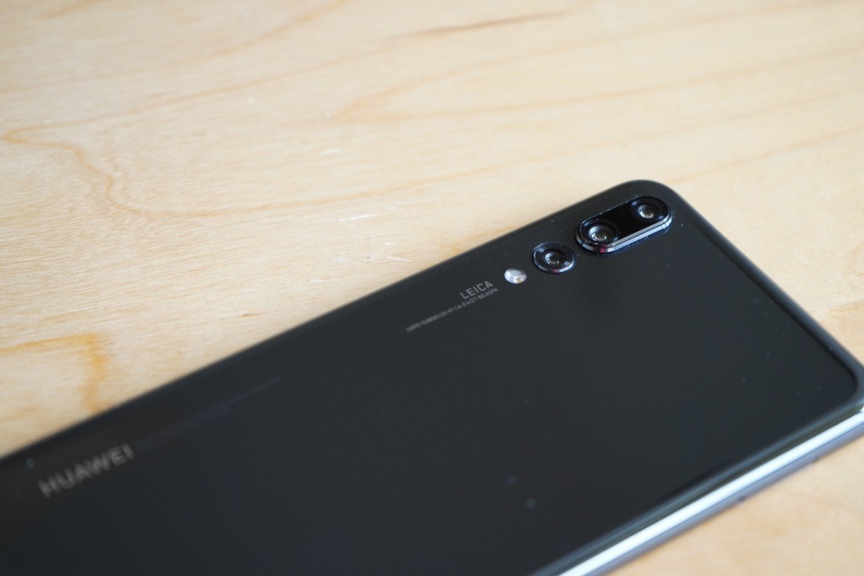 Chuyện về chiếc điện thoại thông minh đầu tiên trên thế giới sở hữu 3 camera sau - 2 P20 Pro sở hữu cụm camera 3 ống kính chất lượng cao
