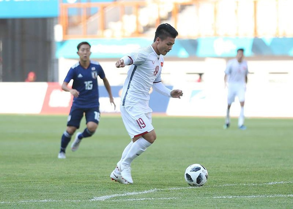 Olympic Việt Nam 1-0 Olympic Nhật Bản: Quang Hải chói sáng - 16
Quang Hải ghi bàn mở tỷ số cho Olympic Việt Nam từ rất sớm