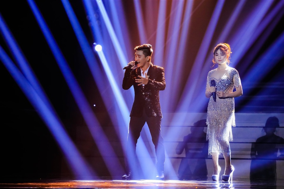 Riêng Lan Anh, Trấn Thành khen cô bé xinh đẹp nhưng lại không hoàn thành tốt trong màn hóa thân thành Lệ Quyên. Đó cũng là những quan điểm của đạo diễn Hoàng Nhật Nam khi nhận xét 2 thí sinh này.