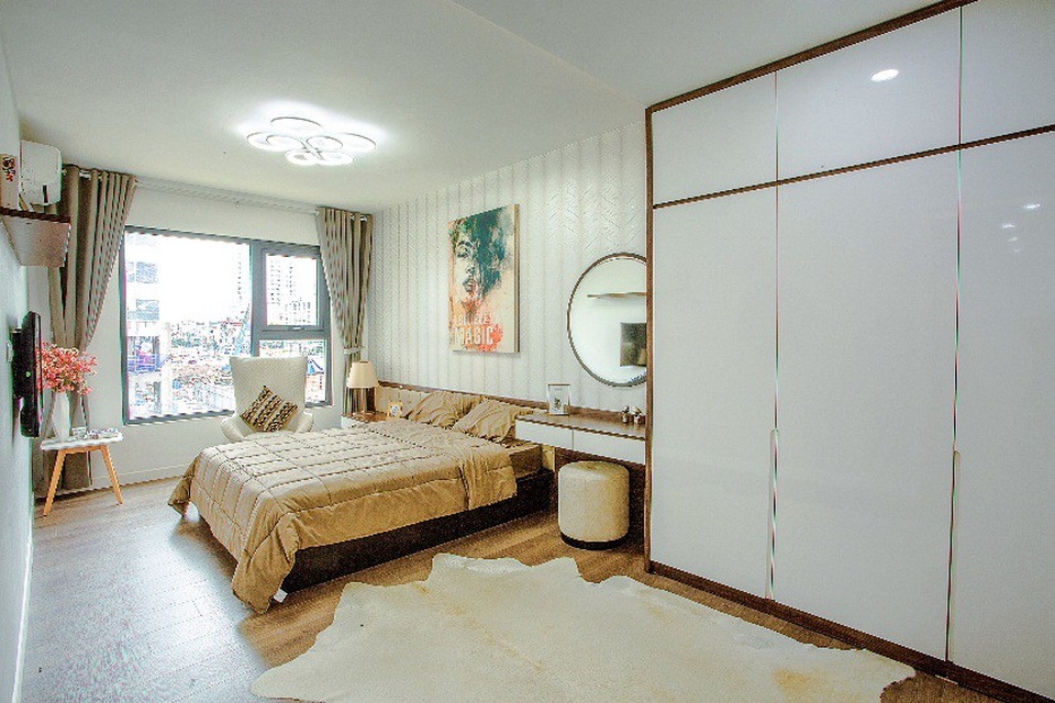 Trước khi chính thức giới thiệu dư án Imperia Sky Garden ra thị trường, chủ đầu tư đã kĩ lưỡng cho xây dựng khu căn hộ mẫu ngay tại khuôn viên dự án (423 Minh Khai, Hà Nội) để khách hàng dễ dàng hình dung về căn nhà lý tưởng của mình.