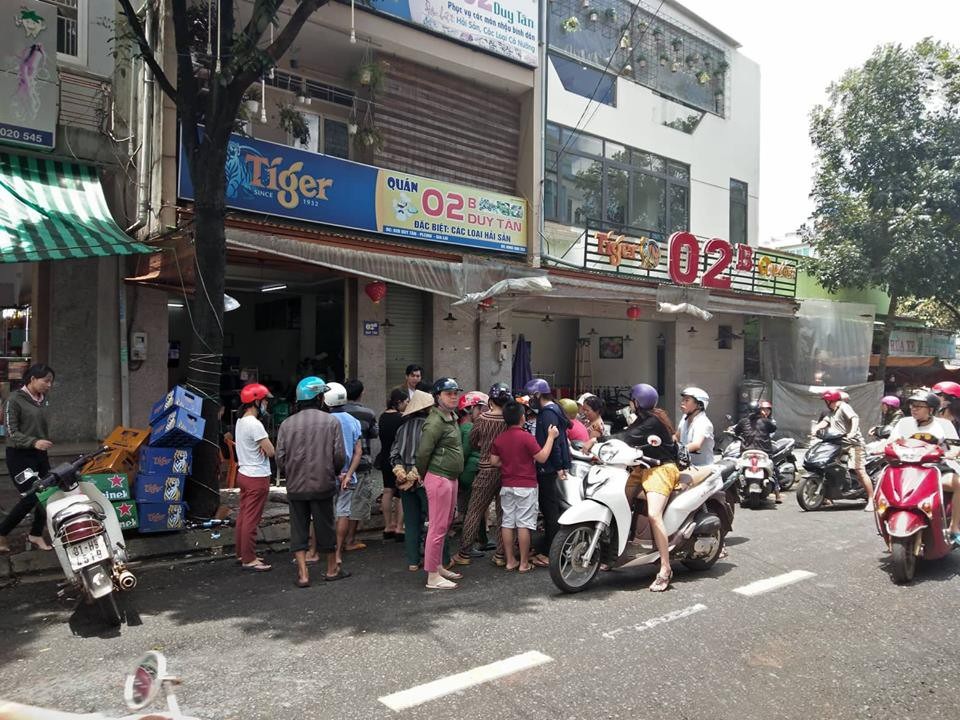 Mâu thuẫn chuyện tình cảm, một người đàn ông bị ô tô tông chết - 1 Hiện trường xảy ra vụ việc