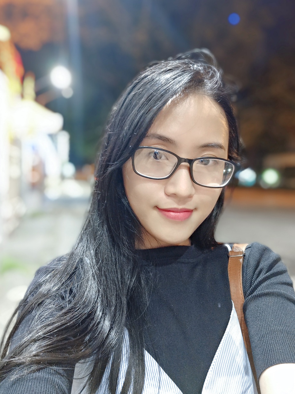 Đánh giá Xiaomi Mi A2: quái vật hiệu năng và camera trong phân khúc tầm trung - 7 Đánh giá Xiaomi Mi A2: quái vật hiệu năng và camera trong phân khúc tầm trung - 7