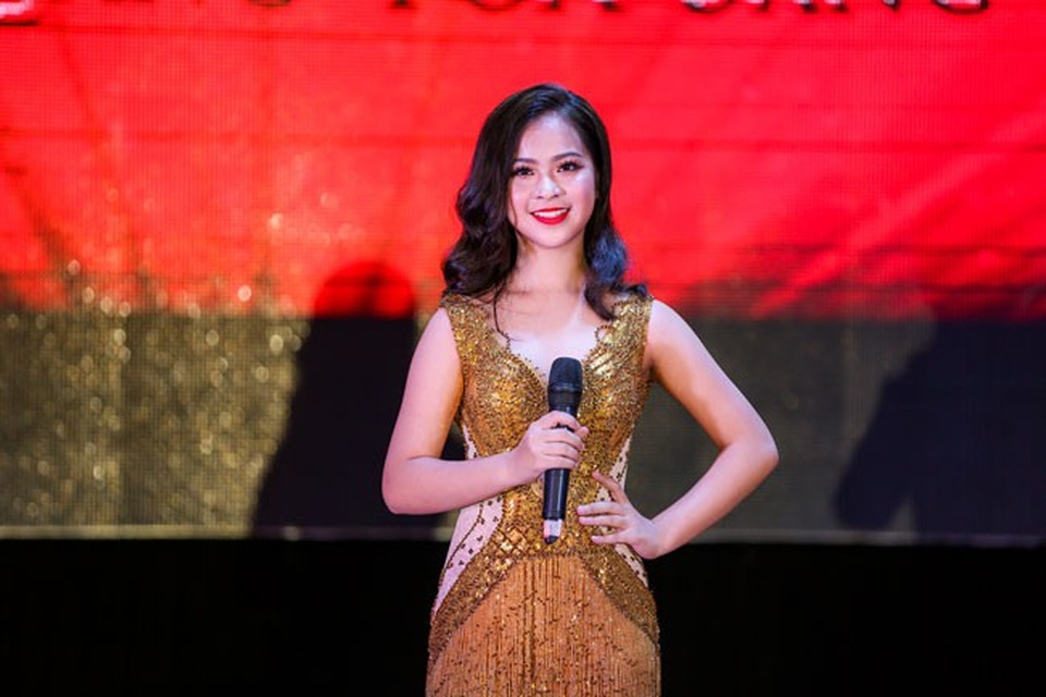 Tiết lộ bất ngờ về Hoa khôi Thanh lịch Nguyễn Hải Anh - 7 Hình ảnh đẹp của Hải Anh tại cuộc thi Hoa khôi Thanh lịch 2018.