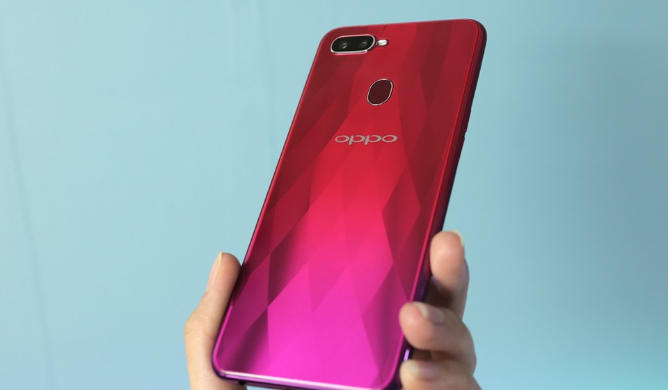 Huawei Nova 3i "đọ" Oppo F9: Kẻ tám lạng người nửa cân - 8 Huawei Nova 3i "đọ" Oppo F9: Kẻ tám lạng người nửa cân - 8