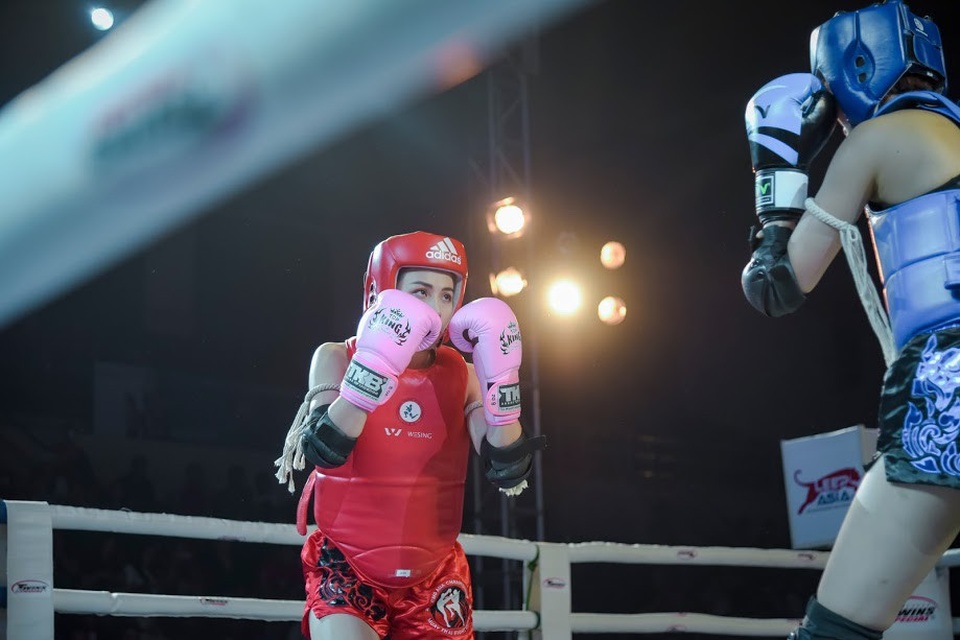 Yaya Trương Nhi khiến người xem nghẹt thở khi đấu Muay Thai với Kim Nhung - 1 Trận đấu hồi hộp, kịch tính giữa Yaya Trương Nhi và người mẫu Kim Nhung khiến khán giả “nghẹt thở”.