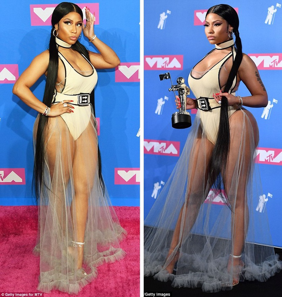 Rapper Nicki Minaj vốn không xa lạ gì với phong cách sexy táo bạo. Nicki Minaj hiện là rapper nữ nổi bật trong thị trường âm nhạc Mỹ.