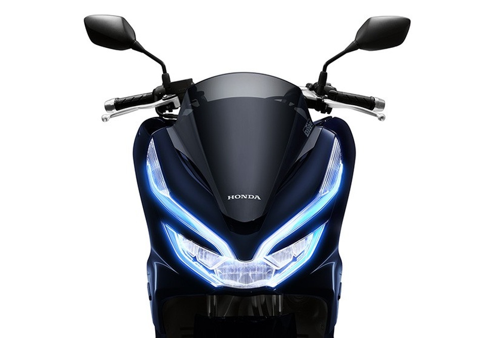 
Honda PCX có cả bản Electric và 125 hybrid, nhưng tại Việt Nam hiện sẽ chỉ có phiên bản PCX 150 hybrid.
