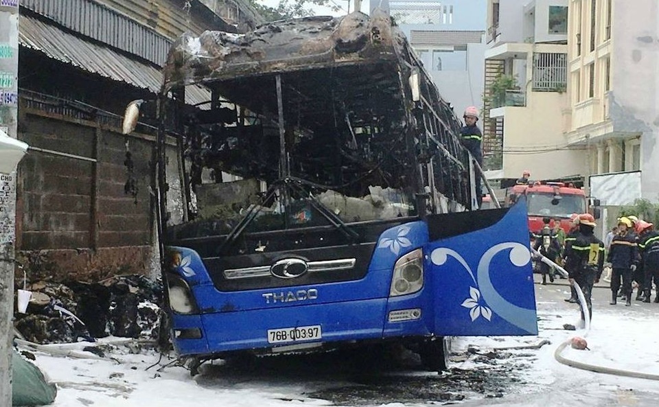Vụ cháy may mắn không có hành khách trên xe