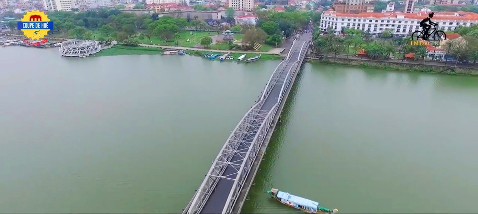 Cúp quốc tế đạp xe ngắm cảnh đẹp cố đô Huế và loạt sự kiện thể thao mừng 2/9 - 12 và cầu Trường Tiền thơ mộng