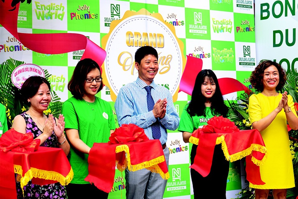 Nam Anh English tưng bừng khai trương cơ sở Cầu Giấy - 1 Nam Anh English tưng bừng khai trương cơ sở Cầu Giấy - 1