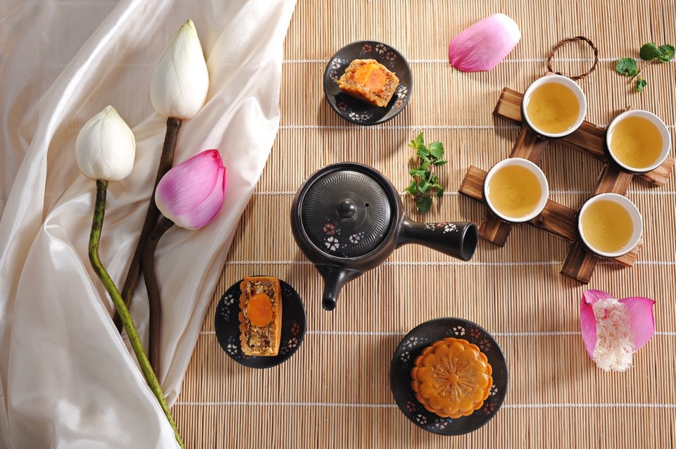 Giải pháp quà tặng trung thu cho doanh nghiệp: Cùng Han Mooncake “trao trân quý, gửi tâm giao” - 2 Giải pháp quà tặng trung thu cho doanh nghiệp: Cùng Han Mooncake “trao trân quý, gửi tâm giao” - 2