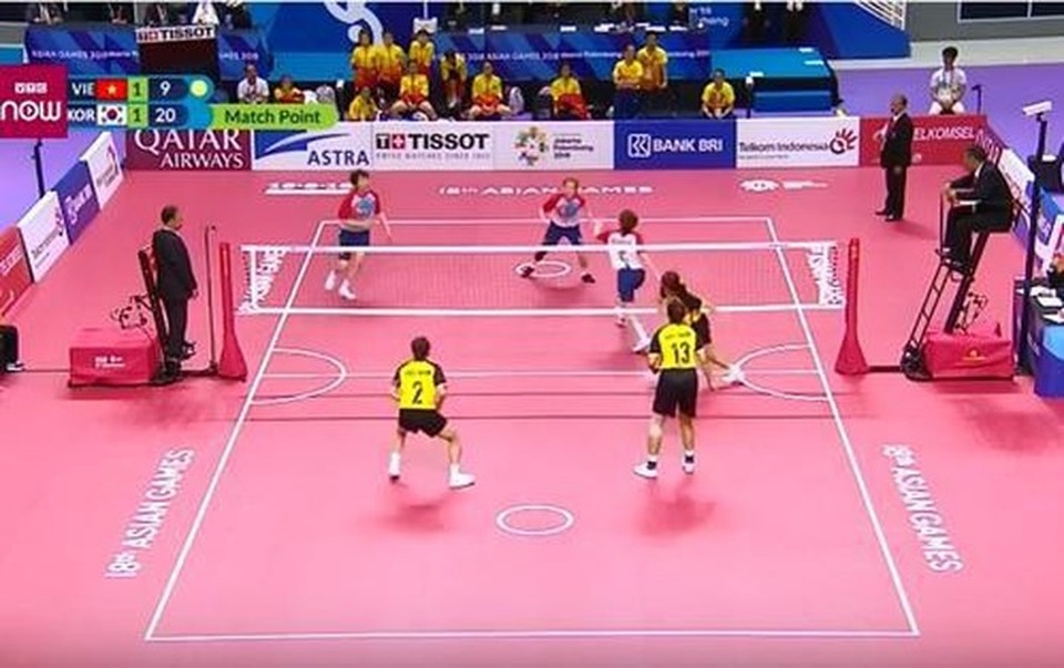 Cầu mây Việt Nam bị xử ép trắng trợn ở Asiad 2018 - 1
Cầu mây nữ Việt Nam (áo vàng) bị xử ép trong trận gặp Hàn Quốc