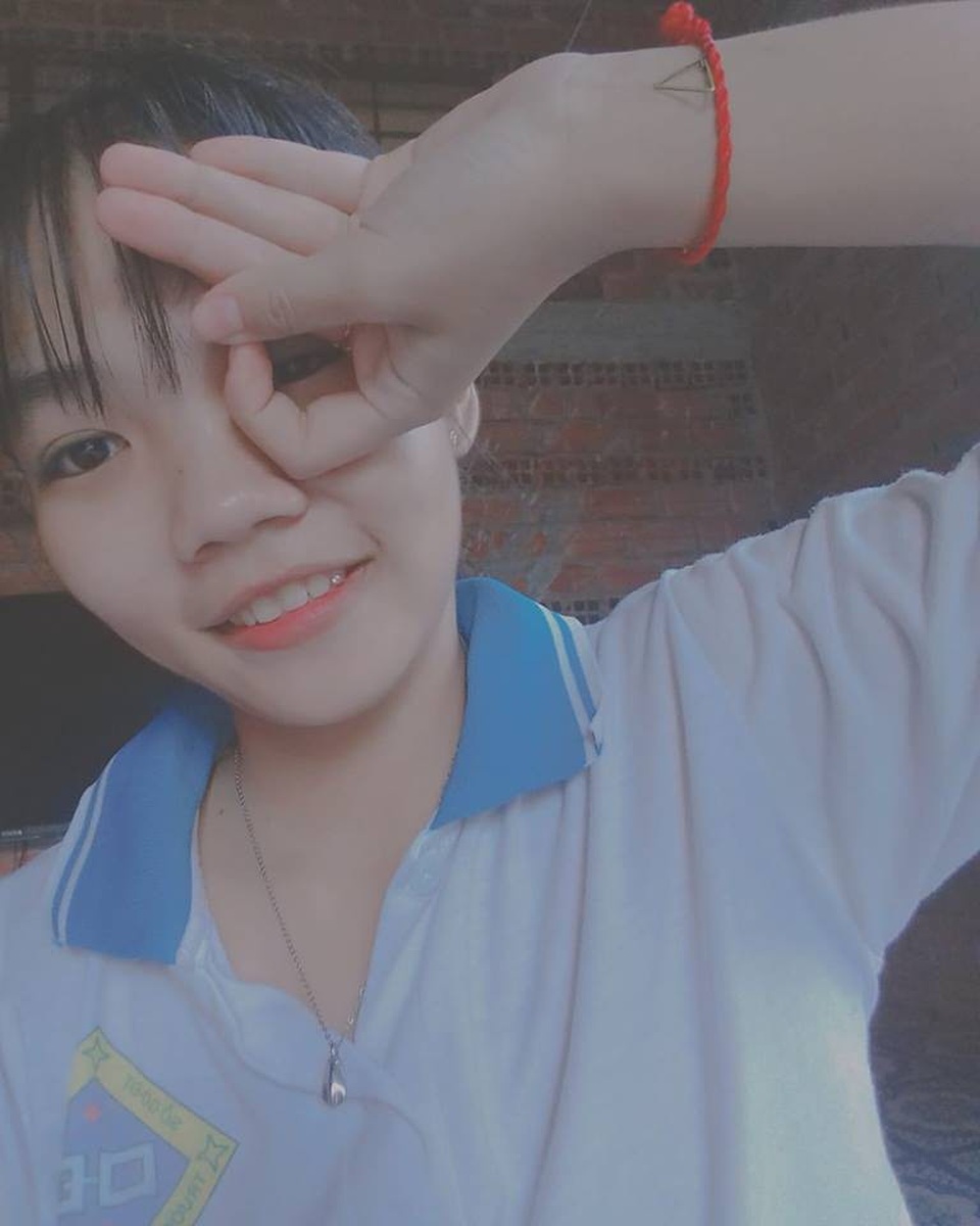 Giới trẻ Việt thích thú thử sức với trào lưu đảo tay "khó nhằn" Dele Challenge - 6 (ảnh: Ngô Thị Kim Thi)