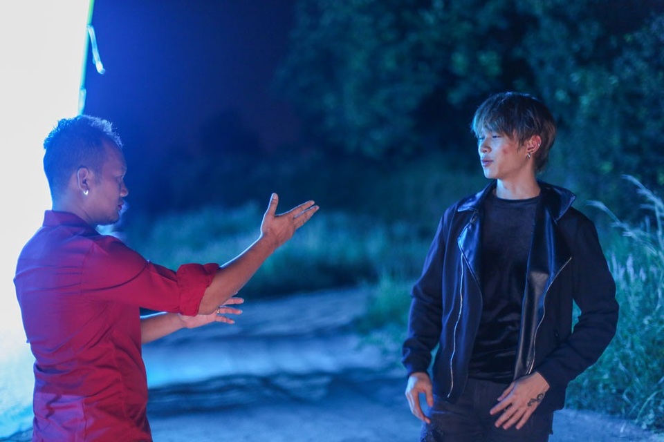 Bao Giờ Hết Ế tung clip hậu trường “cười ra nước mắt” - 2 Bao Giờ Hết Ế tung clip hậu trường “cười ra nước mắt” - 2