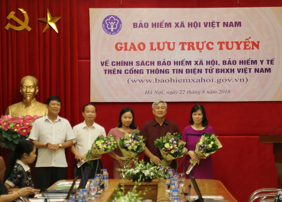 Nghỉ hưu trước 63 tháng, phải đóng thêm BHXH tự nguyện mức nào để hưởng lương hưu? - 1 Nghỉ hưu trước 63 tháng, phải đóng thêm BHXH tự nguyện mức nào để hưởng lương hưu? - 1