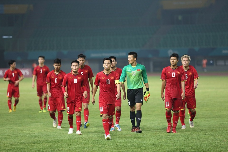Olympic Việt Nam ăn mừng chiến thắng đầy cảm xúc, cảm ơn đồng đội Hùng Dũng - 10 Olympic Việt Nam ăn mừng chiến thắng đầy cảm xúc, cảm ơn đồng đội Hùng Dũng - 10