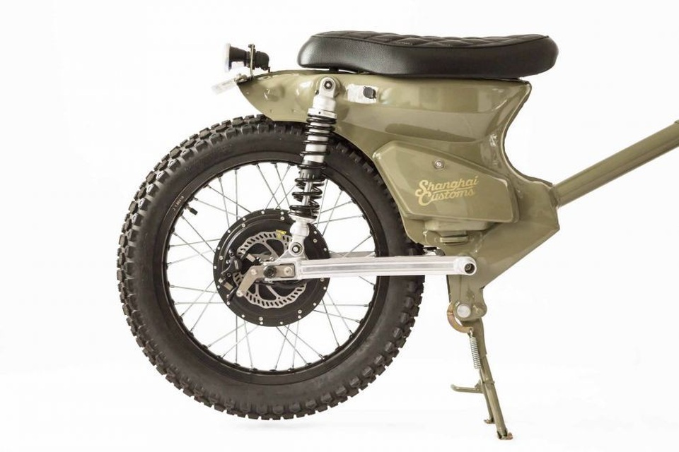 Shanghai Customs eCub2 - Sự "hồi sinh" của những chiếc Honda Cub - 13 Shanghai Customs eCub2 - Sự "hồi sinh" của những chiếc Honda Cub - 13