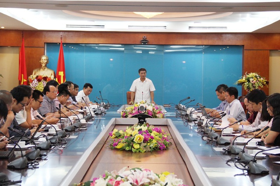 Hoàn tất thử nghiệm, 60 triệu thuê bao 11 số chuẩn bị chuyển thành 10 số - 1 Thứ trưởng Bộ TT&TT Phạm Hồng Hải phát biểu kết luận tại buổi họp