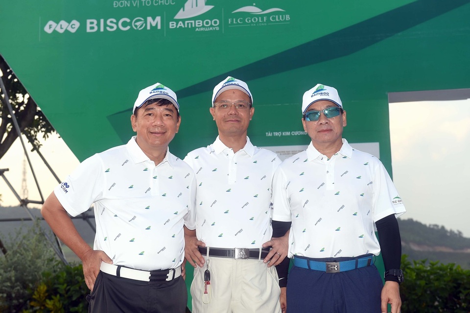 Khởi tranh giải  Bamboo Airways Golf Tournament 2018 - 3 Khởi tranh giải  Bamboo Airways Golf Tournament 2018 - 3