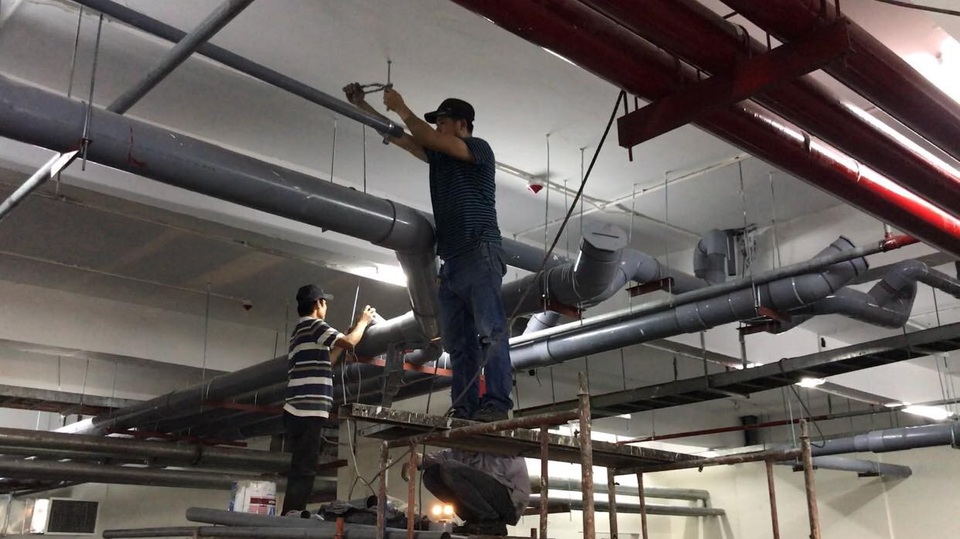 Cư dân Carina sắp được trở về nhà sau 5 tháng xảy ra cháy - 3 Các hạng mục khác đang khẩn trương được hoàn thiện
