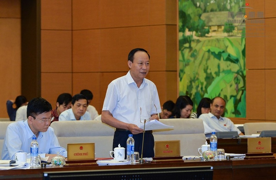 Thứ trưởng Bộ Công an giải trình việc chống mua bán người - 2 Thượng tướng Lê Quý Vương - Thứ trưởng Bộ Công an nhận định, việc phòng chống mua bán người đã và đang gặp khó khăn, vướng mắc trên nhiều mặt