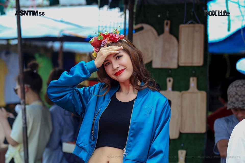 Siêu mẫu Minh Tú chính thức trở thành Huấn luyện viên Next Top châu Á - 8 Hình ảnh tươi trẻ, gợi cảm của siêu mẫu Minh Tú tại Next Top châu Á. Cô cho thấy sự trưởng thành vượt trội ở vai trò mới.