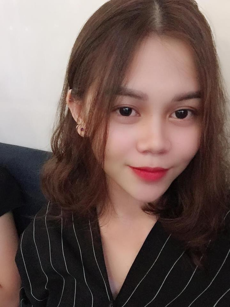 Gặp gỡ cô bạn xinh xắn, vừa học giỏi vừa kinh doanh thành công - 2
Cận cảnh nhan sắc cô gái trẻ đa tài