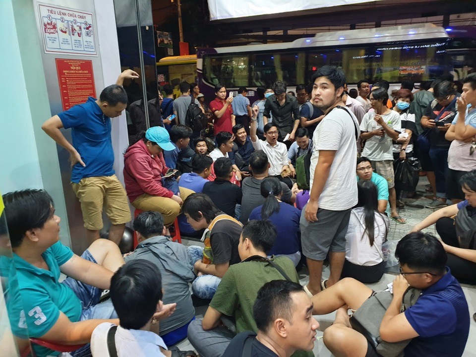 Galaxy Note9 không phụ lòng fan ngày đầu mở bán - 1