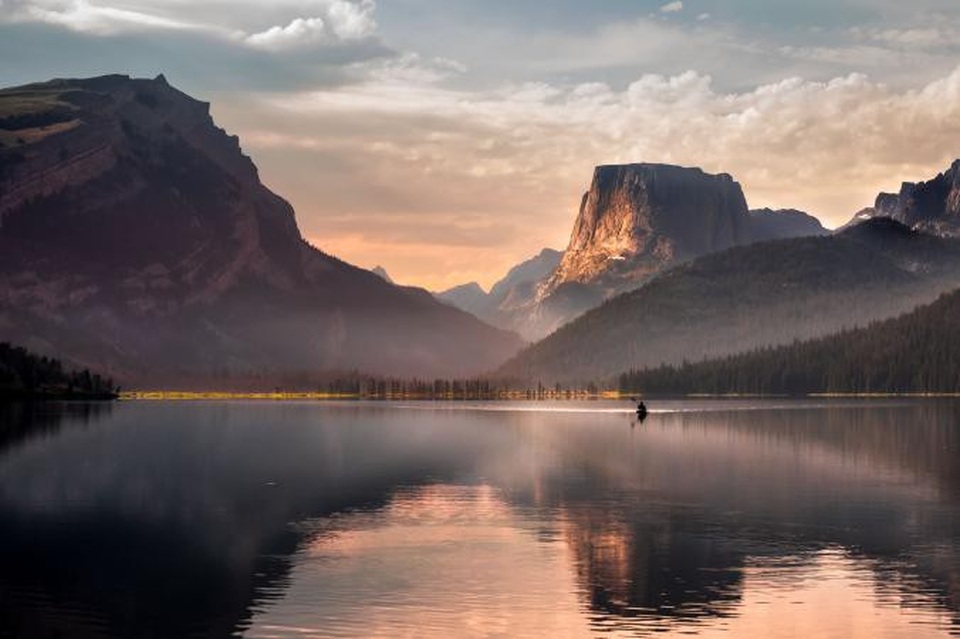 Những bức ảnh tuyệt đẹp và hoàng hôn và bình minh trên khắp thế giới - 10