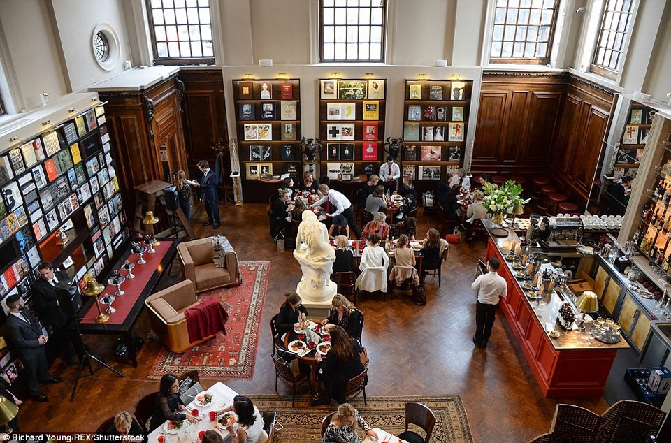 Những cửa hàng sách khiến ai cũng mê mẩn - 2