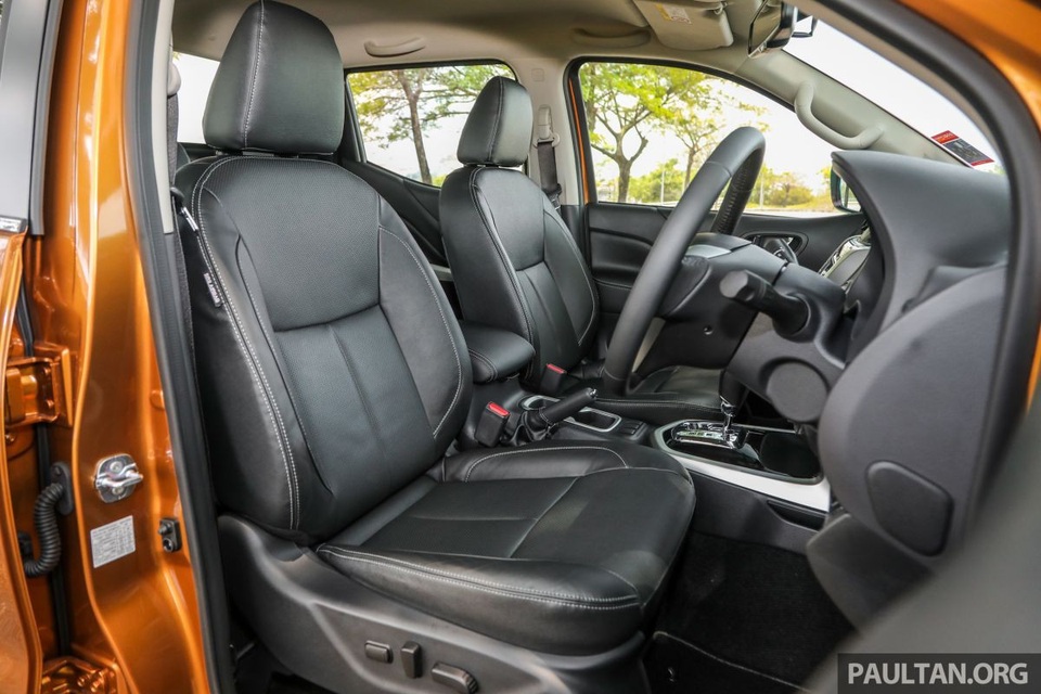 Nissan Navara thêm phiên bản cao cấp VL Plus, chốt giá 29.300 USD - 24 Nissan Navara thêm phiên bản cao cấp VL Plus, chốt giá 29.300 USD - 24