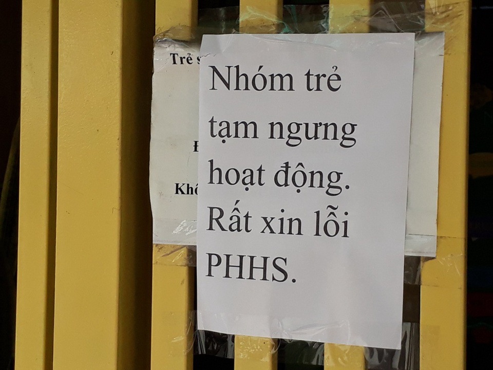Bảo mẫu nhóm trẻ tư thục liên tục tát, đánh trẻ khi cho trẻ ăn - 3 Hiện nhóm trẻ Sắc màu tuổi thơ đã tạm ngưng hoạt động