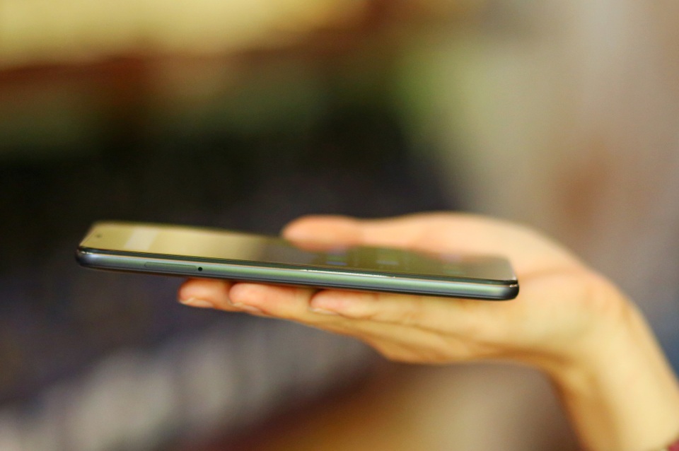 Xiaomi tung Pocophone cấu hình như "siêu phẩm", giá dưới 9 triệu đồng - 7 Xiaomi tung Pocophone cấu hình như "siêu phẩm", giá dưới 9 triệu đồng - 7