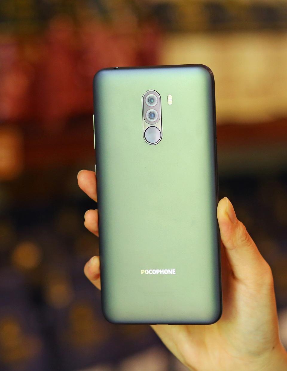 Xiaomi tung Pocophone cấu hình như "siêu phẩm", giá dưới 9 triệu đồng - 5 Xiaomi tung Pocophone cấu hình như "siêu phẩm", giá dưới 9 triệu đồng - 5
