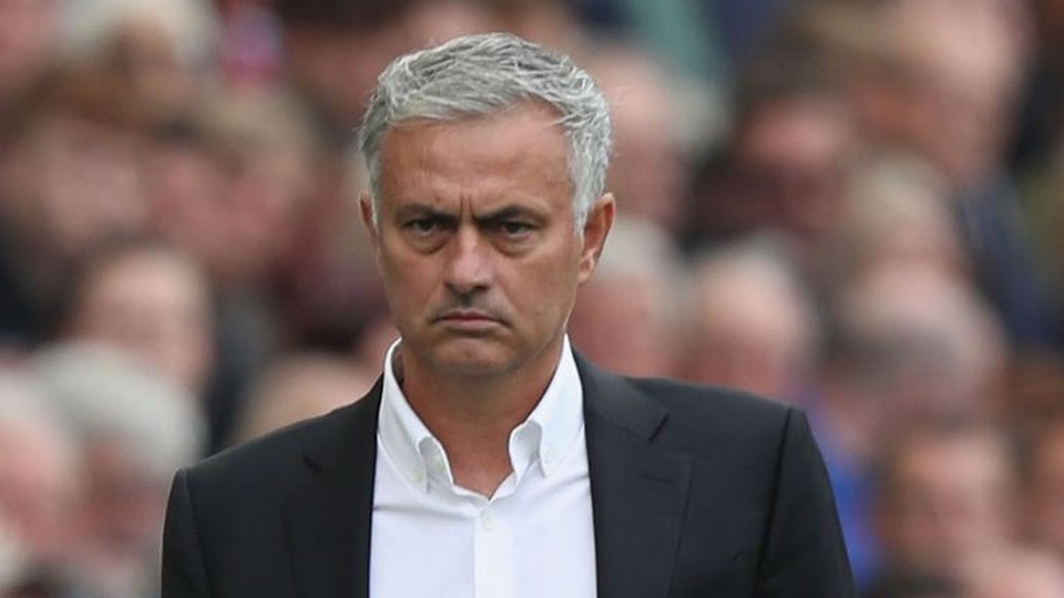 Mourinho: “Man Utd là ưu tiên hàng đầu của tôi” - 2 Mourinho khẳng định ông luôn đặt Man Utd ở vị trí ưu tiên số một