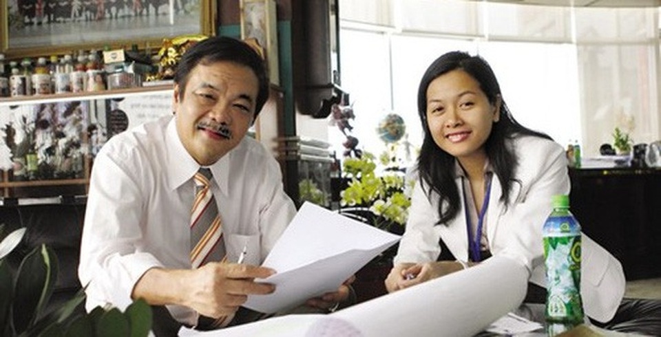 Nữ doanh nhân Trần Uyên Phương xác nhận thông tin làm việc với Forbes - 2
Bà Phương và doanh nhân Trần Quí Thanh