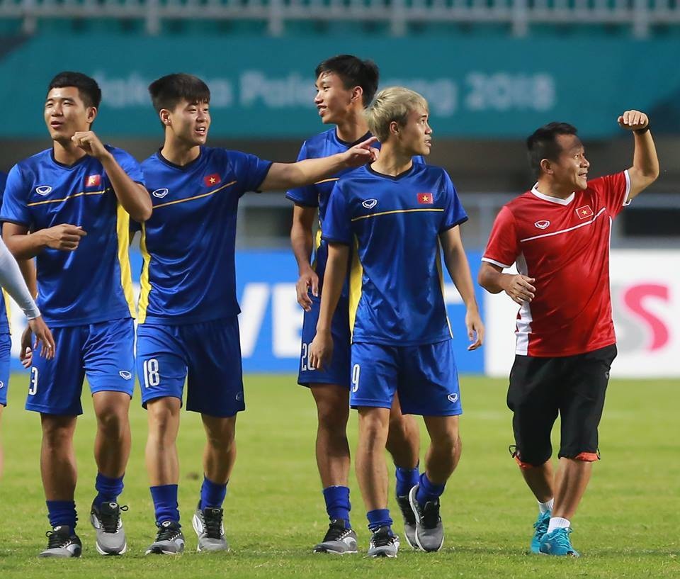 Duy Mạnh báo tin vui cho thầy Park, sẵn sàng đấu Olympic Hàn Quốc - 1
Duy Mạnh hồi phục chấn thương là tin vui với HLV Park Hang Seo