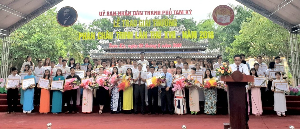 Trao giải thưởng Phan Châu Trinh đến 74 cá nhân xuất sắc - 1 Các cá nhân được nhận giải thưởng Phan Châu Trinh 2018