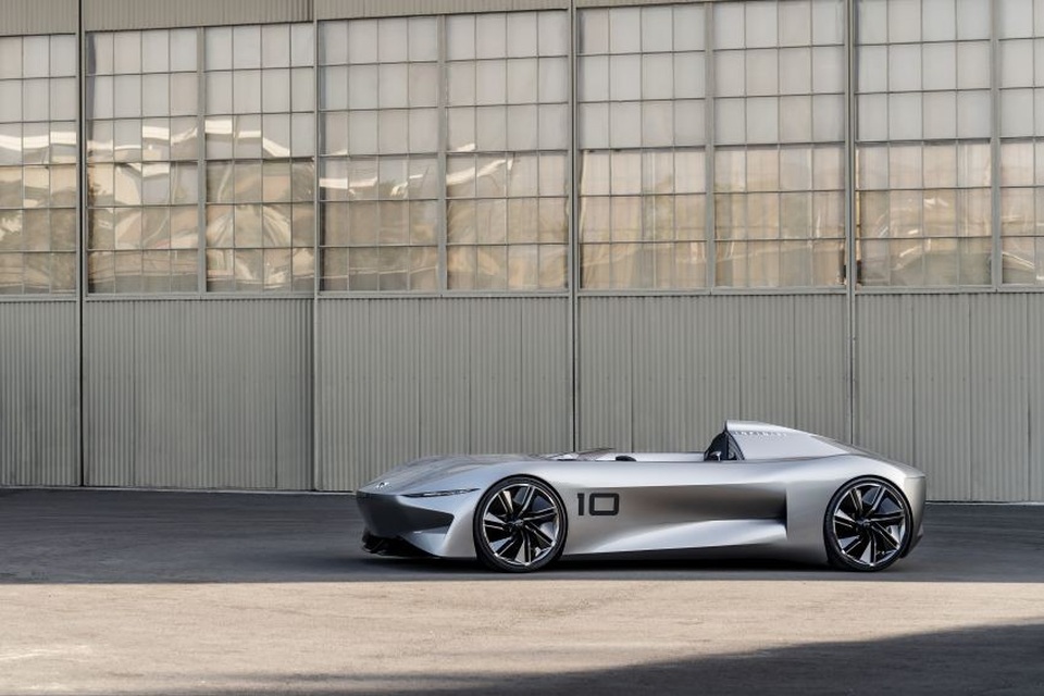 Infiniti Prototype 10 định hình tương lai xe chạy điện - 6 Infiniti Prototype 10 định hình tương lai xe chạy điện - 6