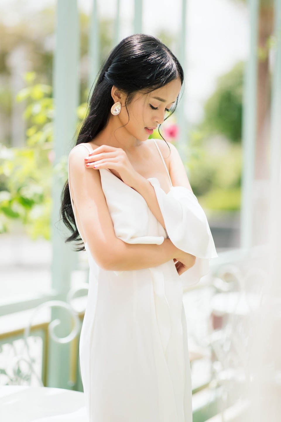 Cũng có người gợi ý Trúc nên dùng nghệ danh Trúc Thanh để khác đi, nhưng Trúc vẫn quyết giữ tên thật của mình và thêm 9X đằng sau để phân biệt với những người đẹp khác. Đối với cá nhân Trúc, 9X là những người trẻ mạnh mẽ, giàu sức sống và tính sáng tạo. Bởi vậy Trúc rất vui vẻ với nghệ danh này và kỳ vọng Thanh Trúc 9X sẽ là cái tên đến gần với khán giả trong thời gian sắp tới - cô chia sẻ.