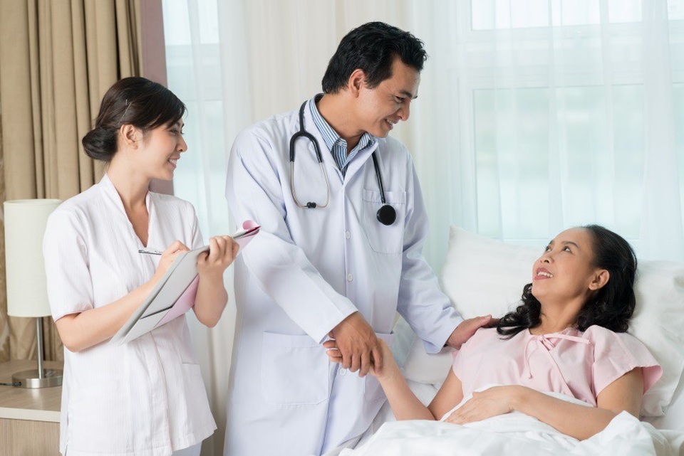 Vì sao mang tiếng "lừa đảo", bảo hiểm nhân thọ vẫn rất được lòng số đông? - 1 Ai cũng cần có sự đảm bảo về tài chính để vượt qua giai đoạn khó khăn khi gặp rủi ro về sức khỏe