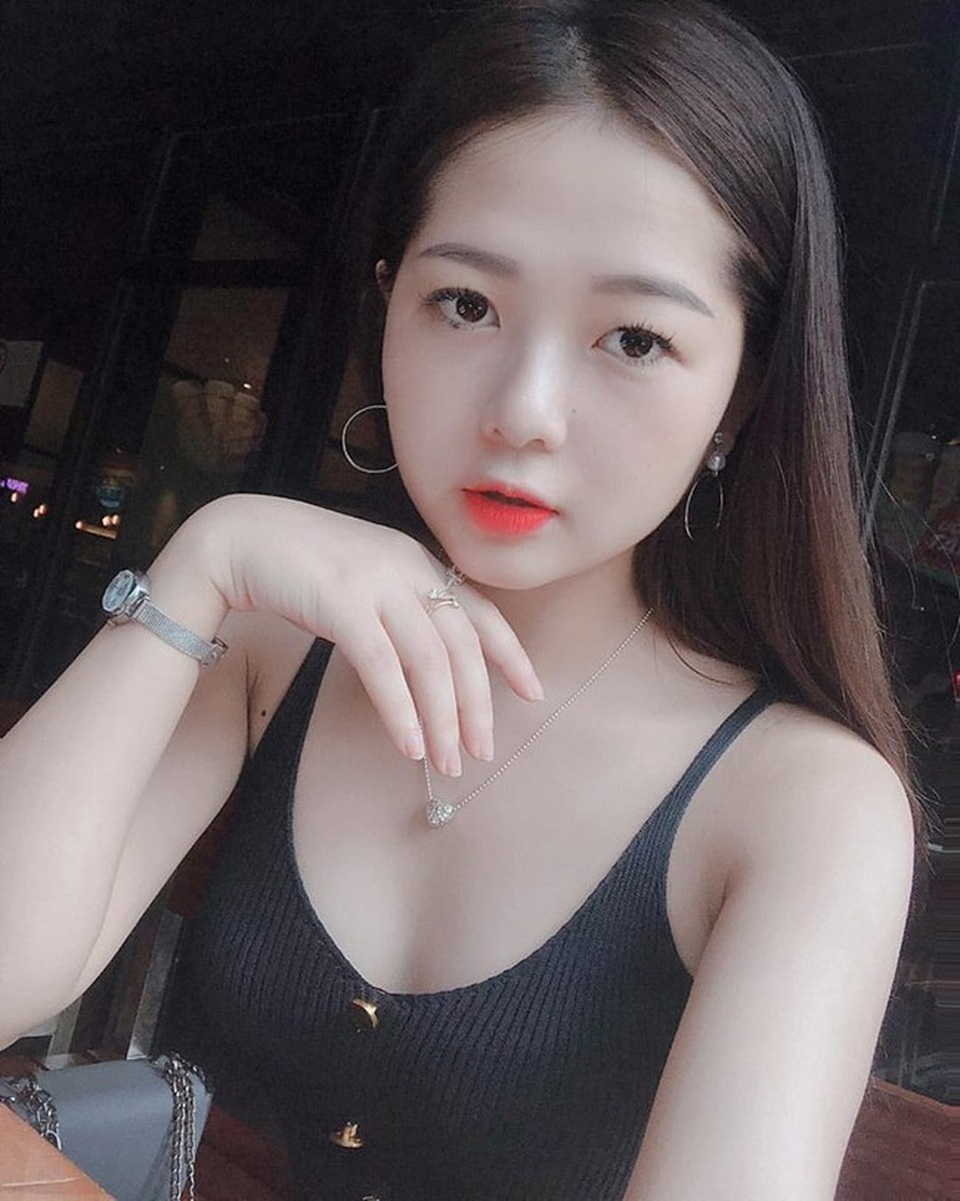 Đồng hương Văn Toàn có một fan girl bóng đá xinh đẹp thế này! - 12 Đồng hương Văn Toàn có một fan girl bóng đá xinh đẹp thế này! - 12