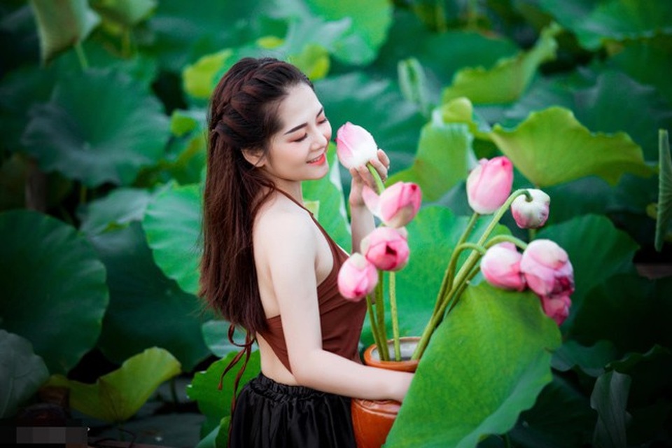 Đồng hương Văn Toàn có một fan girl bóng đá xinh đẹp thế này! - 19 Đồng hương Văn Toàn có một fan girl bóng đá xinh đẹp thế này! - 19
