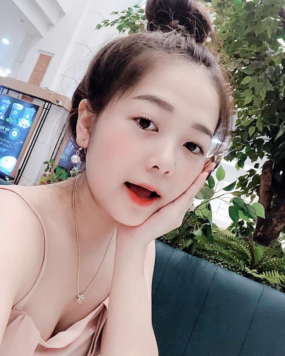 Đồng hương Văn Toàn có một fan girl bóng đá xinh đẹp thế này! - 6 Đồng hương Văn Toàn có một fan girl bóng đá xinh đẹp thế này! - 6