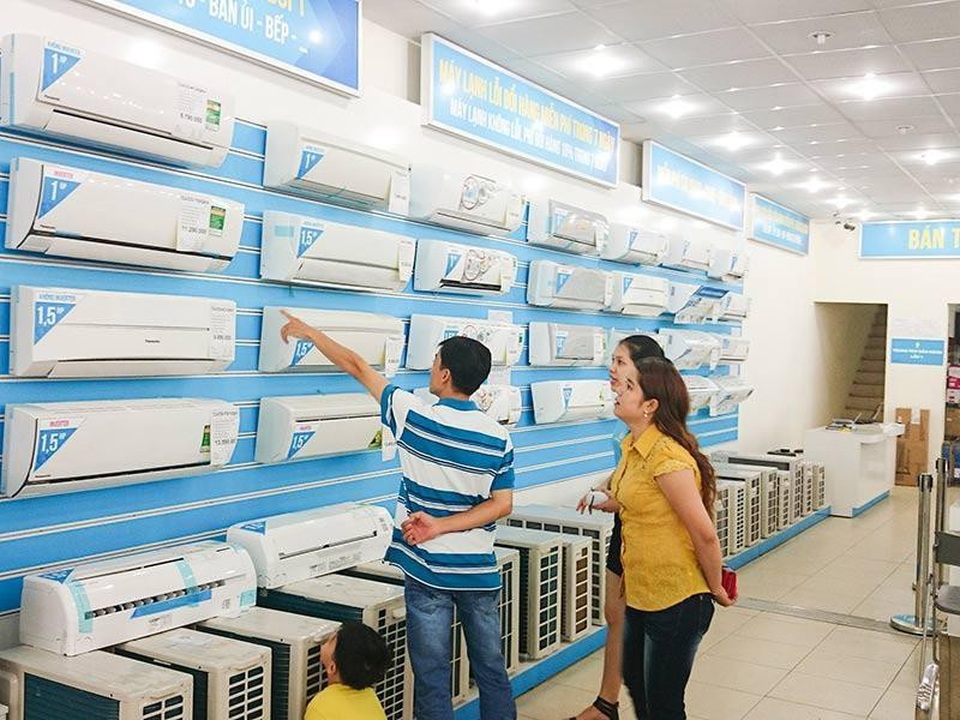 Cơ hội trúng 38 xe Honda Wave Alpha khi mua trả góp 0% tại Điện máy Xanh - 2 Mua trả góp qua Home Credit máy lạnh các hãng Daikin, Samsung, Panasonic, Electrolux, Gree... ngoài được tặng 100% ống đồng, miễn phí công lắp đặt khách hàng còn được tham gia chương trình quay số trúng xe Honda Wave Alpha