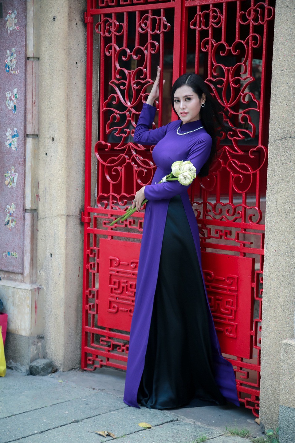 Hoa khôi Thời trang Dy Khả Hân tự tin với áo dài - 4 Hoa khôi Thời trang Dy Khả Hân tự tin với áo dài - 4