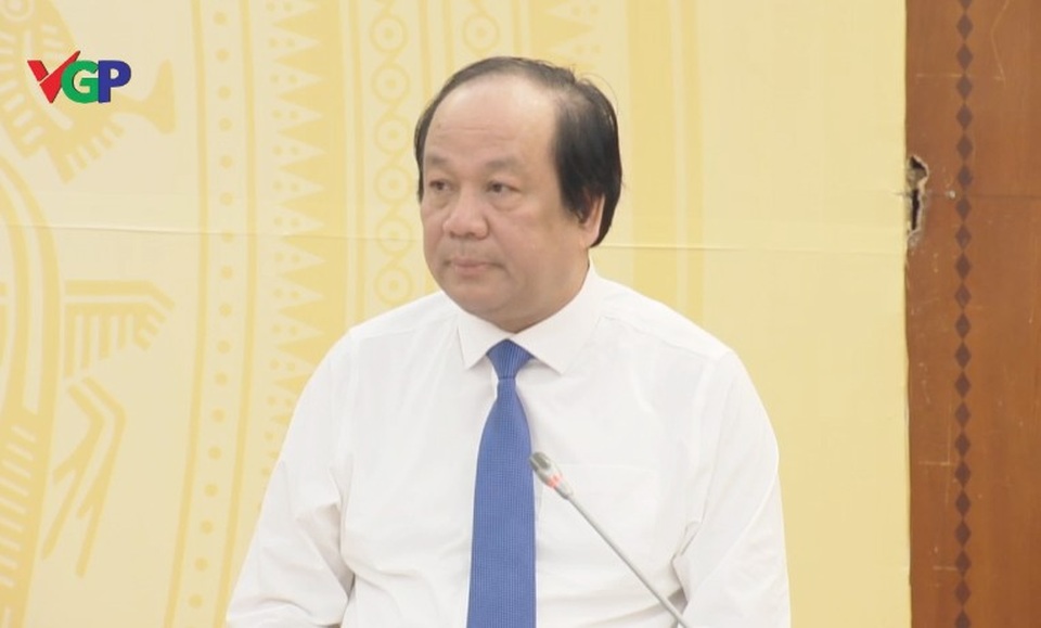 Bộ trưởng Mai Tiến Dũng: Không đặt vấn đề trưng thu dinh thự vua Mèo - 2
Bộ trưởng Mai Tiến Dũng: Việc quyết định xếp hạng di tích không nhằm mục đích xác lập hay chuyển quyền sở hữu tài sản trên đất và quyền sử dụng đất của di tích.