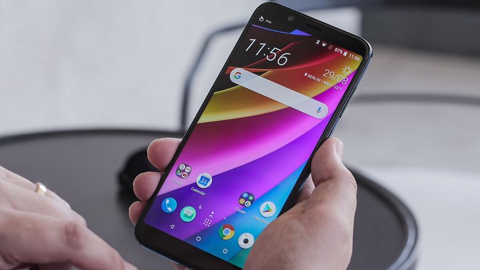 HTC U12 life thiết kế phối màu "độc, lạ" trình làng tại IFA 2018 - 3